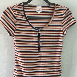 Belle Du Jour Striped Top w/ Zipper. Junior XS.
